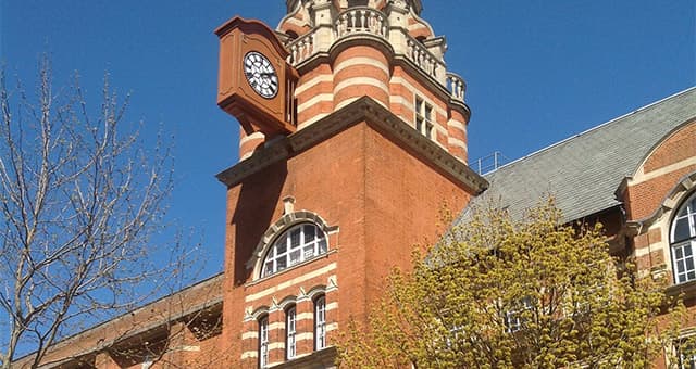 City St George's, University of London