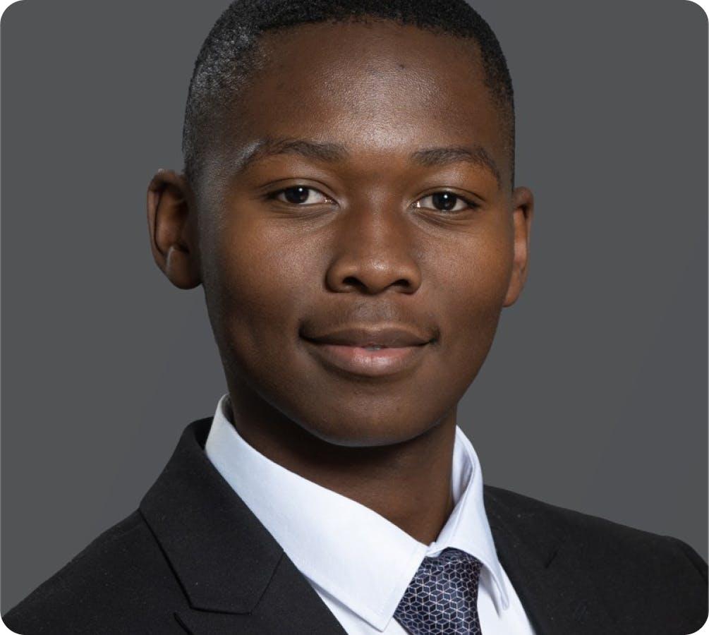 Headshot of Cyril looking professional and ready to start his career as a commercial soliticor